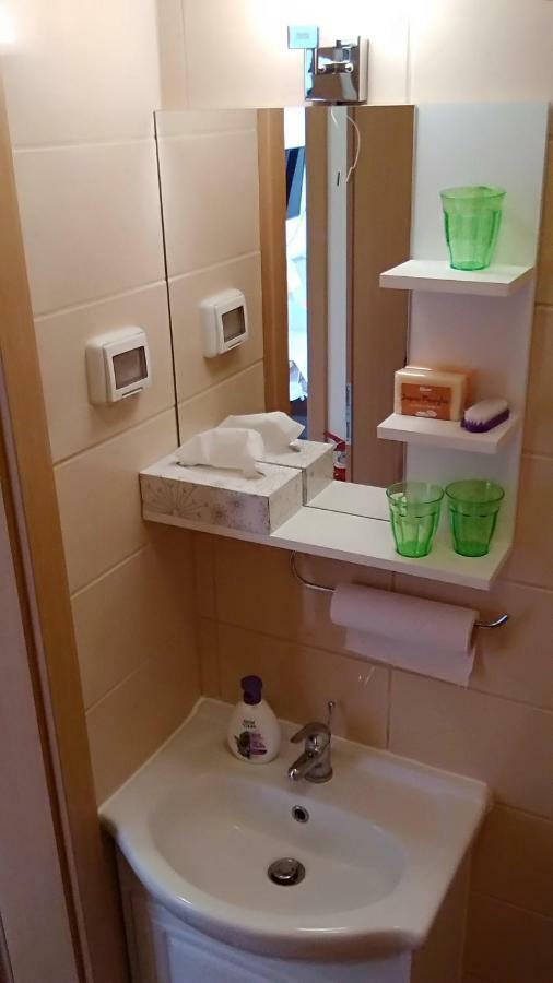 Apartmaji Suhorje エクステリア 写真